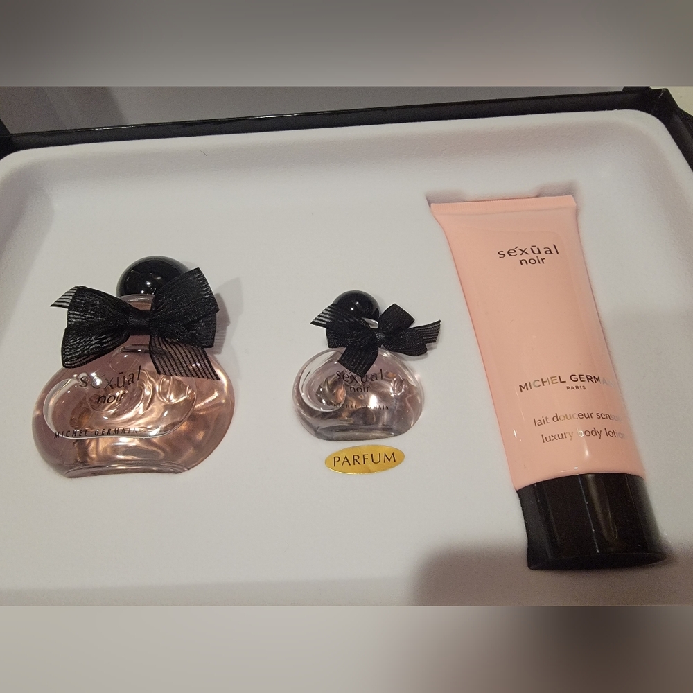 Michel Germain Séxūal Noir Perfume and Body Lotion Set - Pink, New In Box